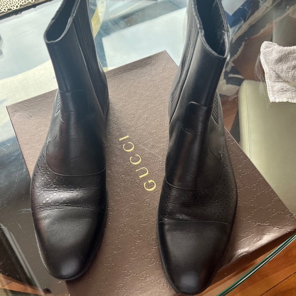 Men’s Gucci black leather boots - Picture 1 of 5